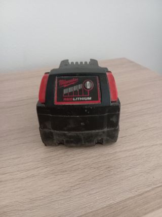 Batería Milwaukee M18 RedLithium 5.0 Ah