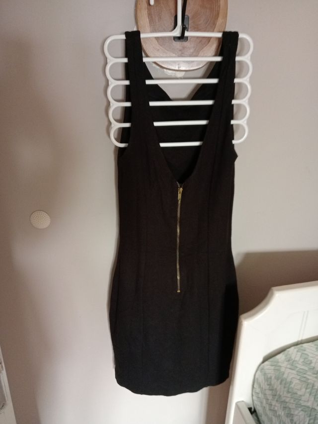 Vestido negro midi dorado - Talla M