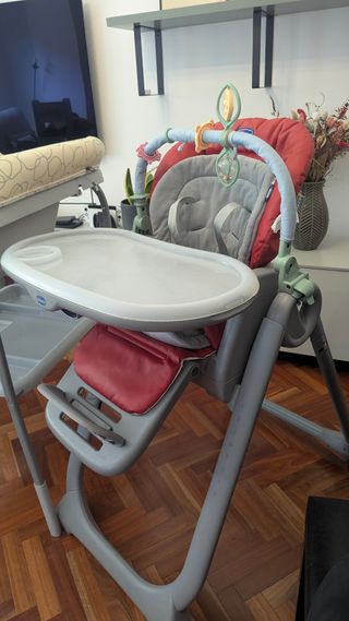 Lote artículos bebe Chicco. Hamaca, bañera, trona.