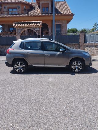 Peugeot 2008 2015
