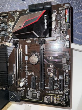 Gigabyte Z390 GAMING X - Placa base LGA 1151