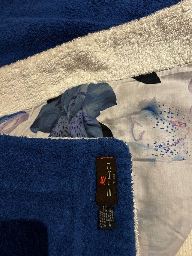 Telo mare Etro fiori blu