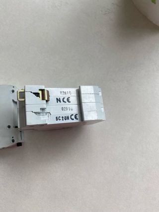 Magnetotérmicos ICPN25A y 20A