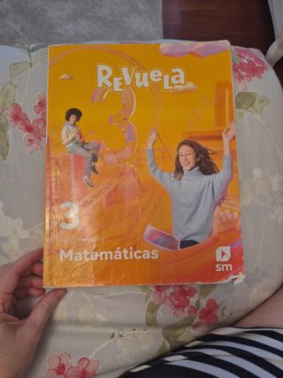 Matemáticas. 3 Secundaria. Revuela