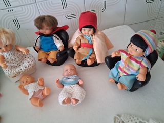 6 Muñecas Famosa: Bebés y Niñas