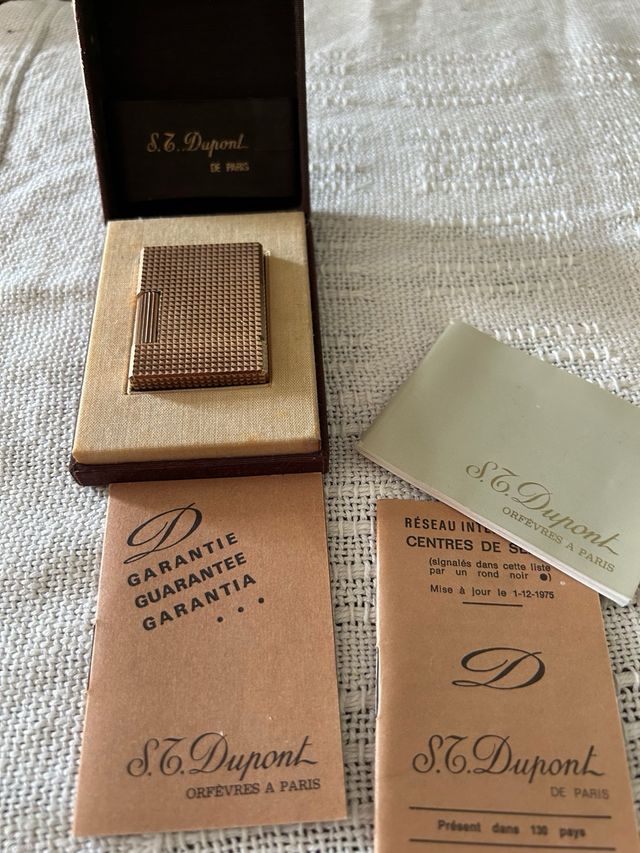 Accendino S.T. Dupont Oro anni 70