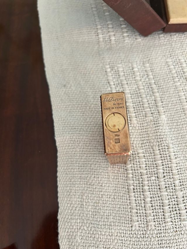 Accendino S.T. Dupont Oro anni 70