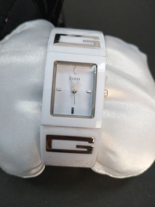 Reloj Guess mujer blanco