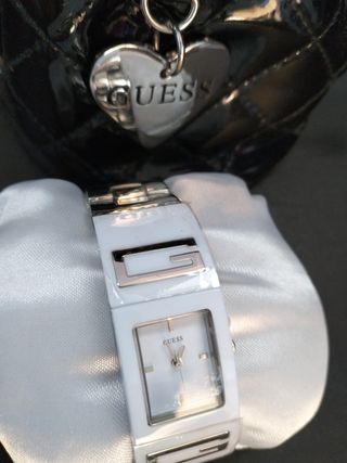 Reloj Guess mujer blanco