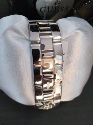 Reloj Guess mujer blanco