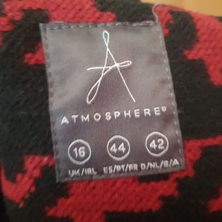 Abrigo Atmosphere negro-rojo