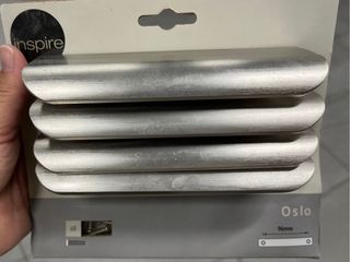 Tiradores Oslo - 4 unidades - 96mm