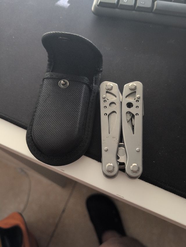 Navaja multiusos compacta