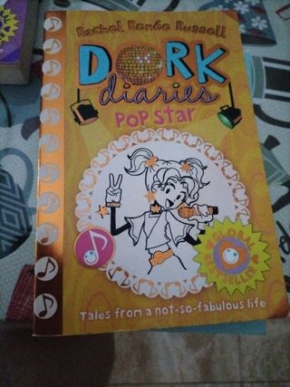 Dork Diaries Pop Star. En Ingles