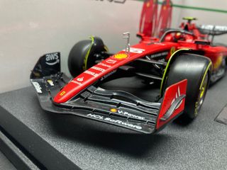 Burago Ferrari SF-23 Sainz 1/18