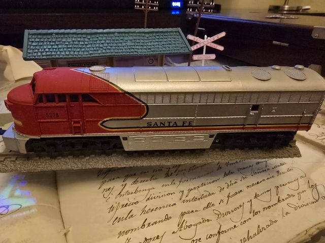 Locomotora Santa Fe H0 - Mehanotehnika