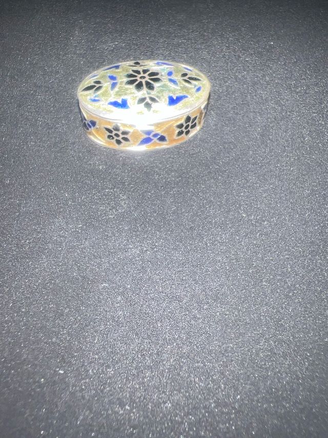 Portarosette argentato smaltato con fiori