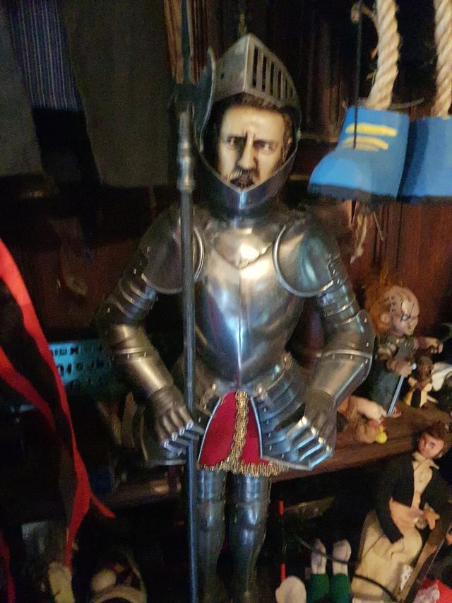 ESPECTACULAR ARMADURA MEDIEVAL