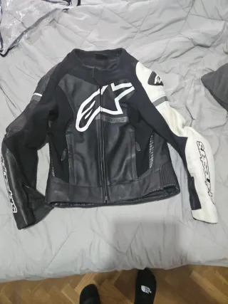 MONO Alpinestars GP-Force talla 48 de dos piezas