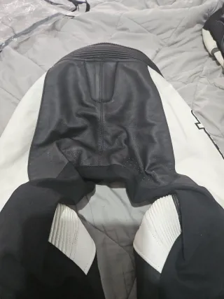 MONO Alpinestars GP-Force talla 48 de dos piezas