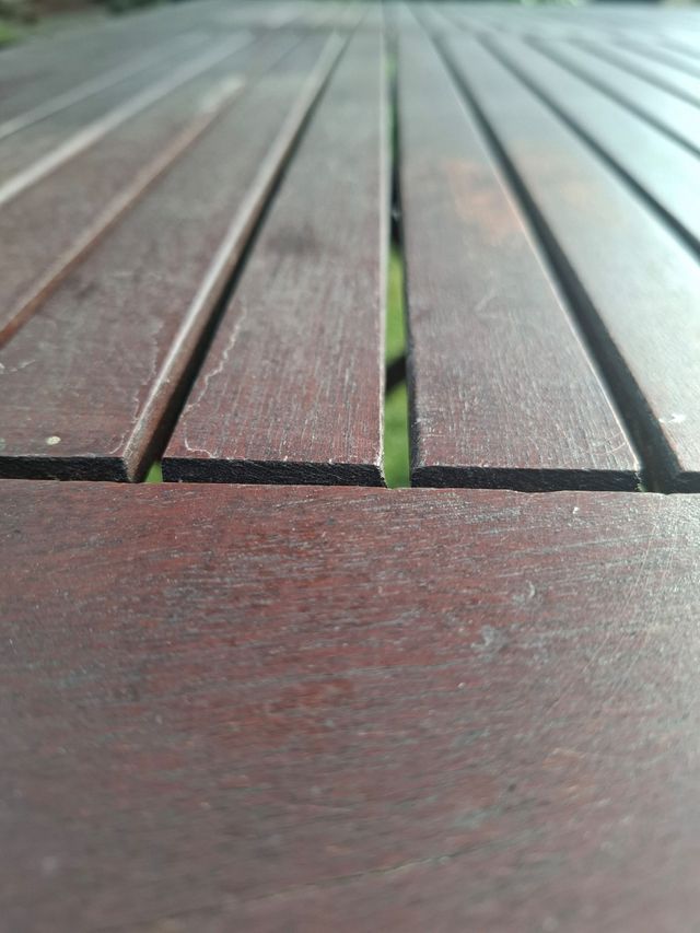 Mesa y sillas de teca para 4 personas