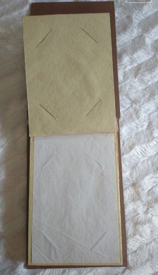 Álbum fotos madera grabada