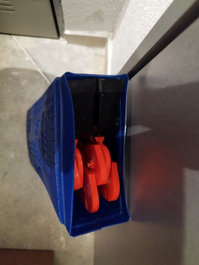 Triángulos emergencia coche