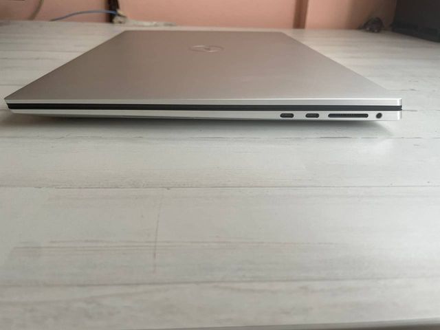 Dell XPS 17 9730 - Laptop Gris Plata