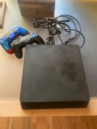 PS4 Slim (PlayStation 4) 500GB Negra