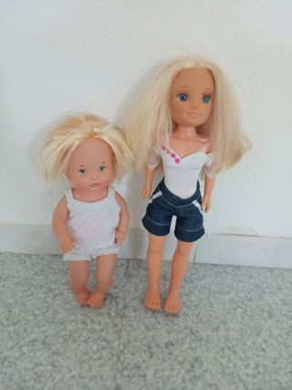 2 Muñecas: bebé y niña