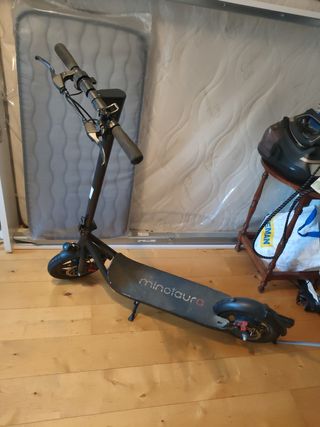 Patinete Minotauro - Batería dañada