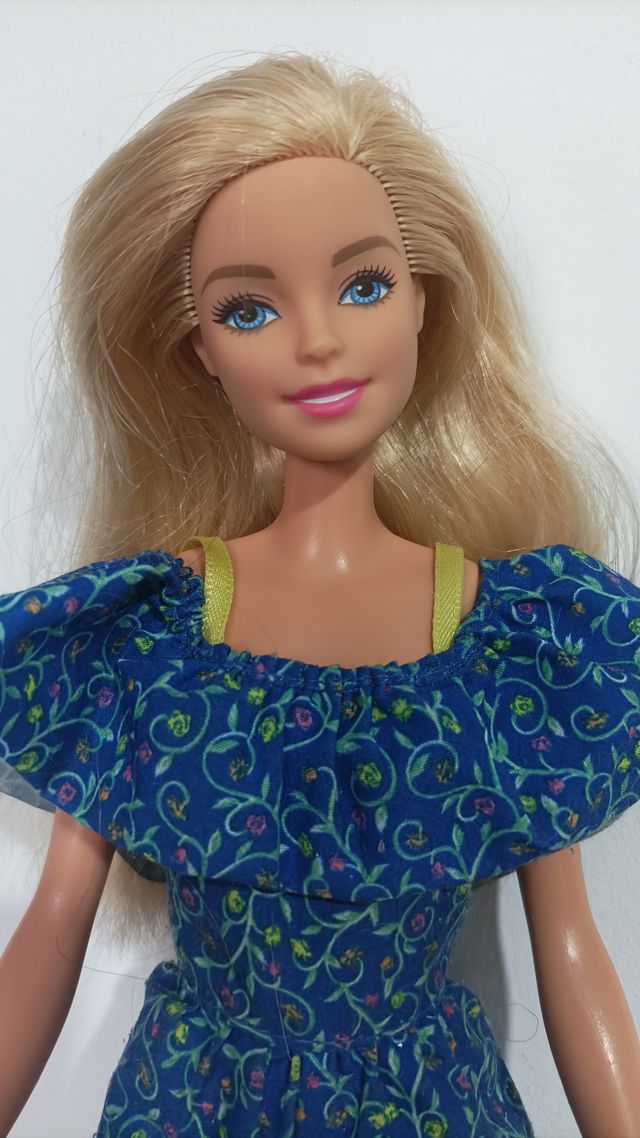 Muñeca Barbie Mattel 1995 - Vestido floral