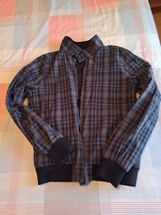 Cazadora XDYE negra talla M