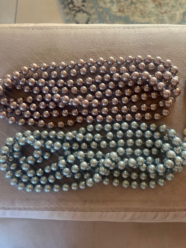 4 Collane Perle - Beige, Nero, Grigio, Rosa