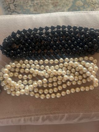 4 Collane Perle - Beige, Nero, Grigio, Rosa