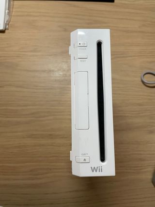 Nintendo Wii completa, con Caja incluida + Juego 
