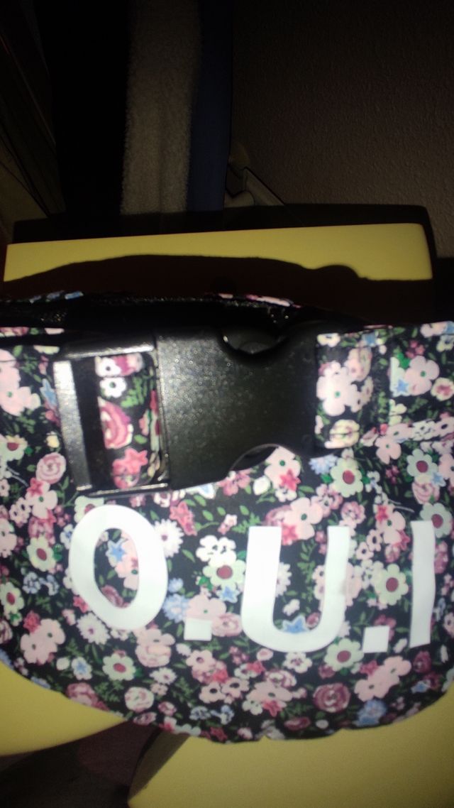 Riñonera Zara - Flores - Nueva