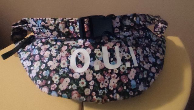 Riñonera Zara - Flores - Nueva