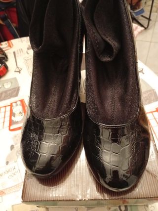 Botines negros mujer tacón cuña