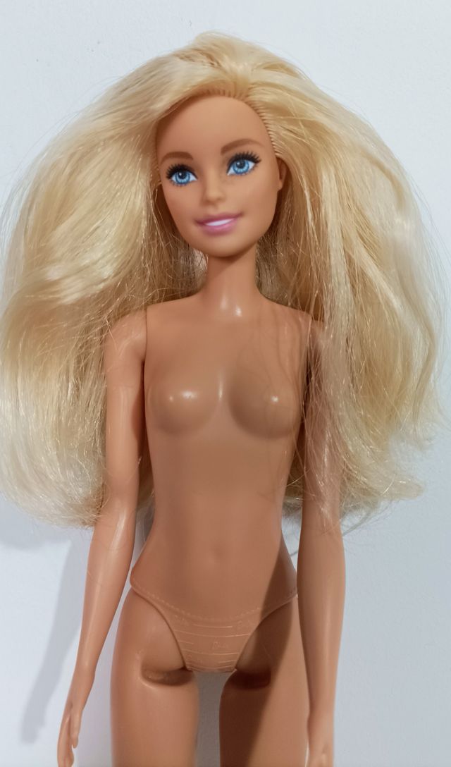 Muñeca Barbie Mattel 2015 - cuerpo desnudo