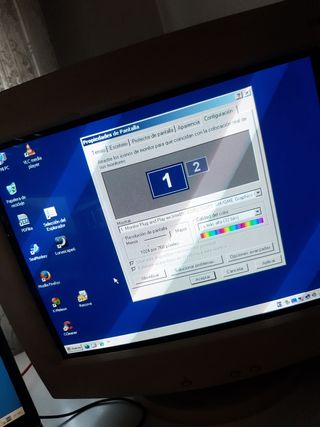 Monitor CRT Compaq V900 de 19 pulgadas