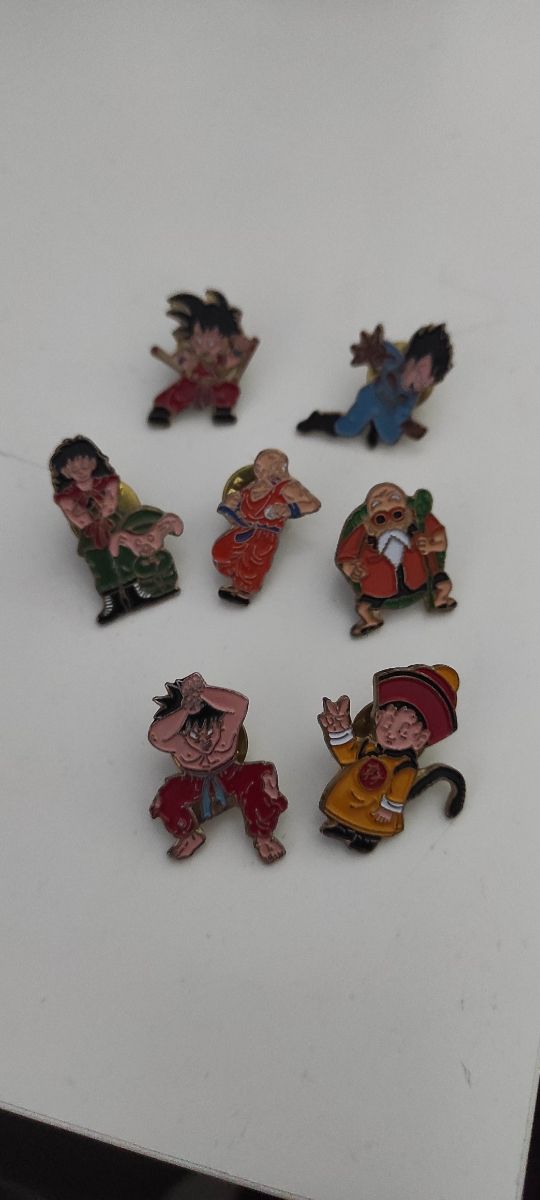 Lote 7 Pins Dragon Ball