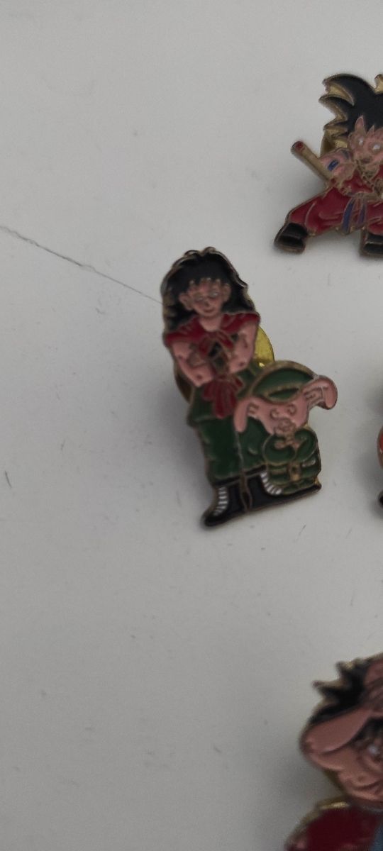Lote 7 Pins Dragon Ball