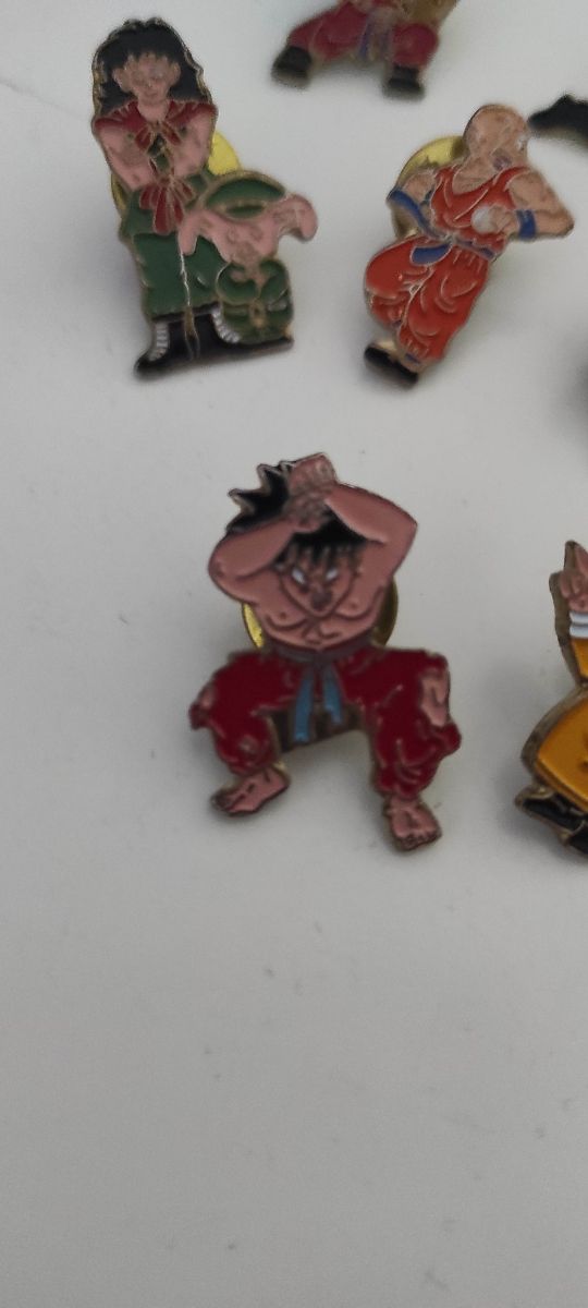 Lote 7 Pins Dragon Ball