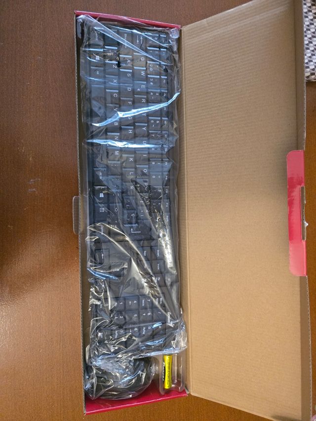 Combo Teclado y ratón Genius SlimStar 8000ME