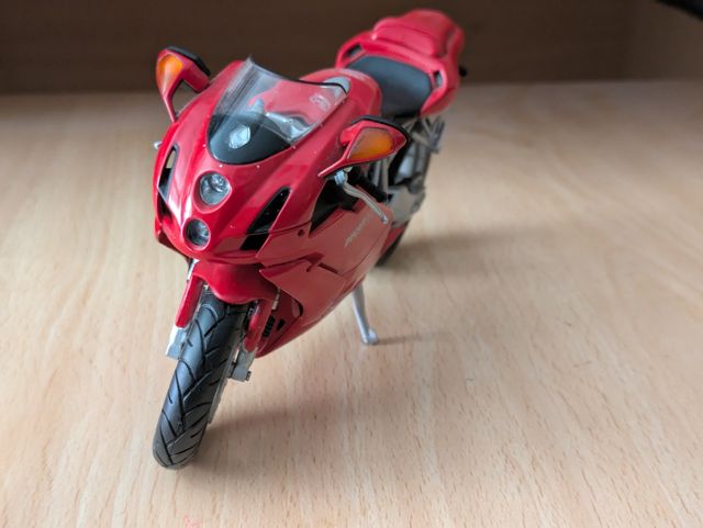 Minichamps Ducati 999