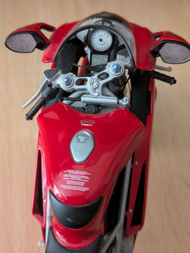 Minichamps Ducati 999