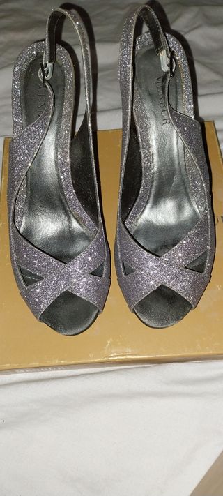 Zapatos Menbur plata