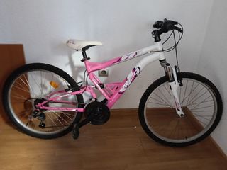 Bicicleta montaña 24" niña