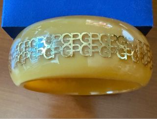 Pulsera Purificación García - Dorada